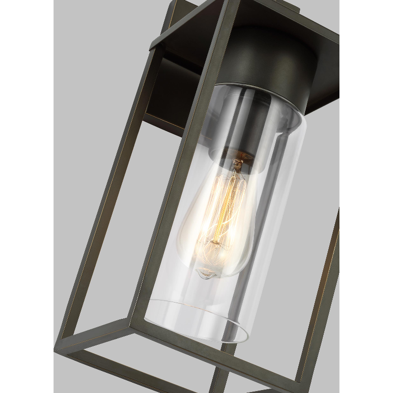 Visual Comfort 8631101 Vado 1-lt 15" Tall Outdoor Wall Lantern