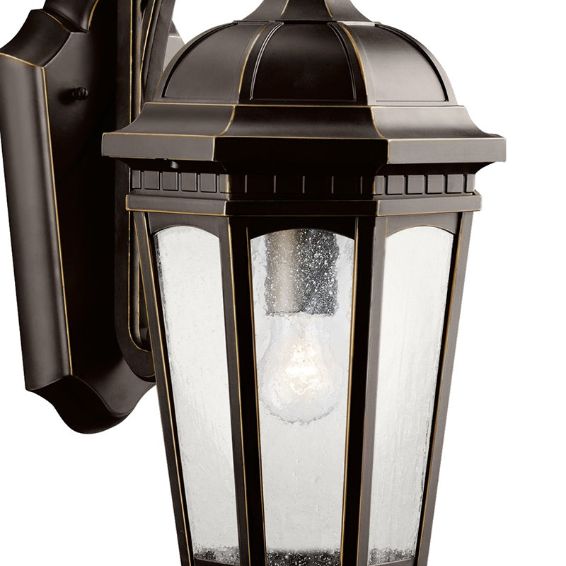 Kichler 9033 Courtyard 1-lt 18" Tall Outdoor Wall Light