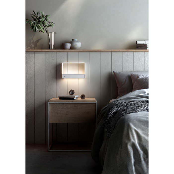 Bover Kira A/01 1-lt 10" LED Wall Sconce
