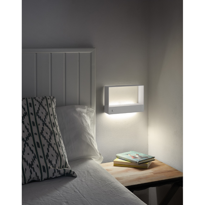 Bover Kira A/01 1-lt 10" LED Wall Sconce
