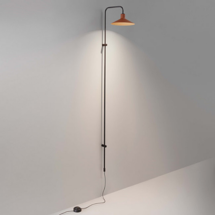 Bover Platet A/05 1-lt 56" Tall LED Wall Sconce
