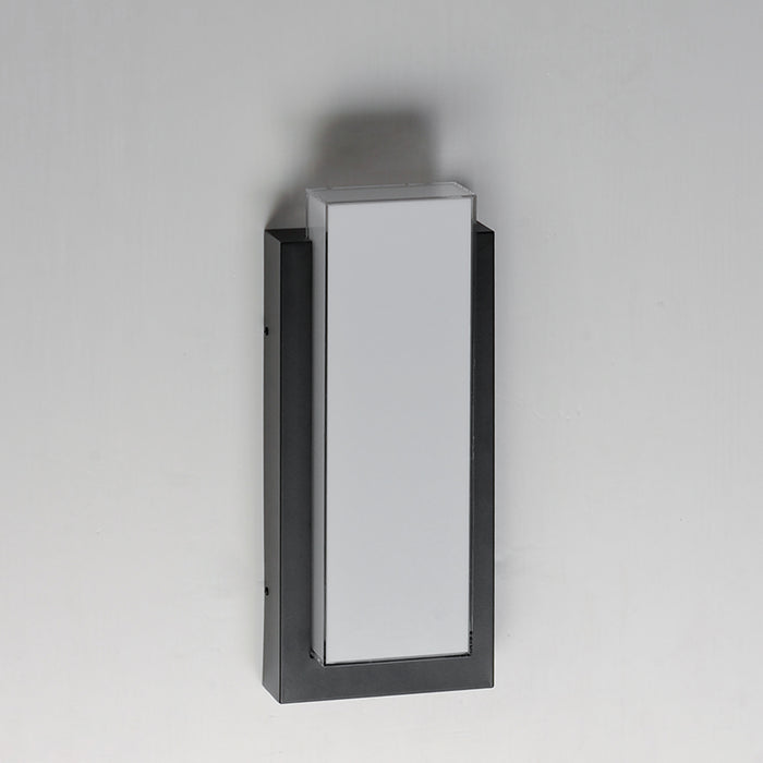 ET2 E30184 Tower 1-lt 18" Tall LED Outdoor Wall Sconce