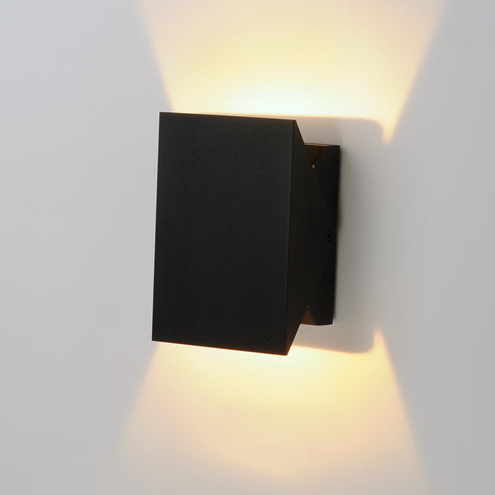 ET2 E41333 Alumilux Tilt 1-lt 7" Tall LED Outdoor Wall Light