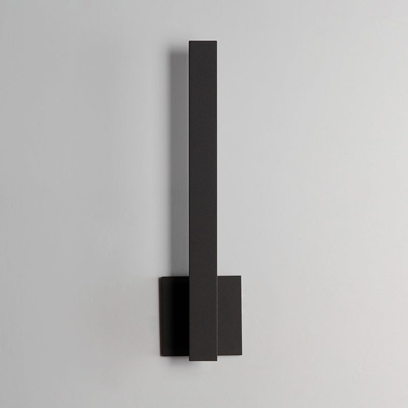 ET2 E41342 Alumilux Line 1-lt 18" Tall LED Outdoor Wall Sconce