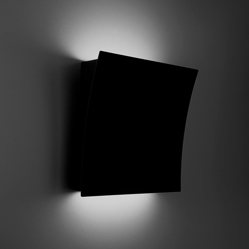 Modern Forms WS-27610 Slide LED Wall Sconce, 3000K