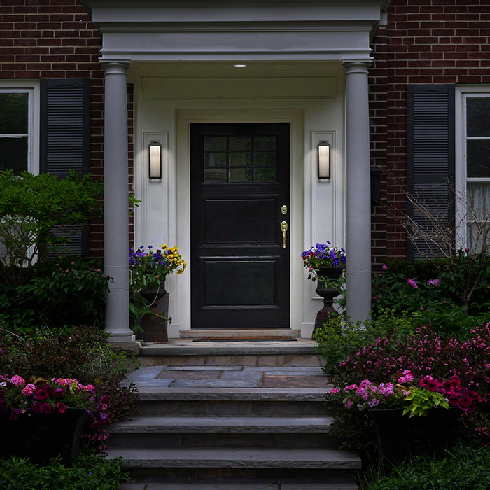 dweLED WS-W17218 Amherst 1-lt 18" Tall LED Outdoor Wall Sconce