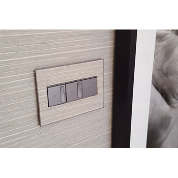 Adorne ADTP703TU 700W sofTap® Tru-Universal Dimmer