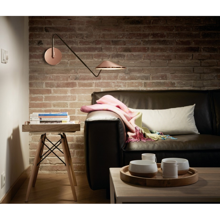 Bover Nón Lá A/04 1-lt 36" LED Wall Light