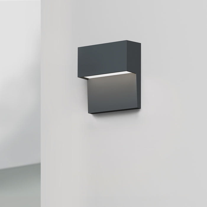 Artemide Piano Direct/Indirect LED Wall Light - 80 CRI