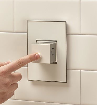 Adorne ARPTR151G 15A 1-Gang Pop-Out Outlet