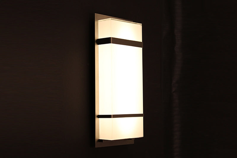 Modern Forms WS-W1616 Phantom 1-lt 16" Tall LED Outdoor Wall Light